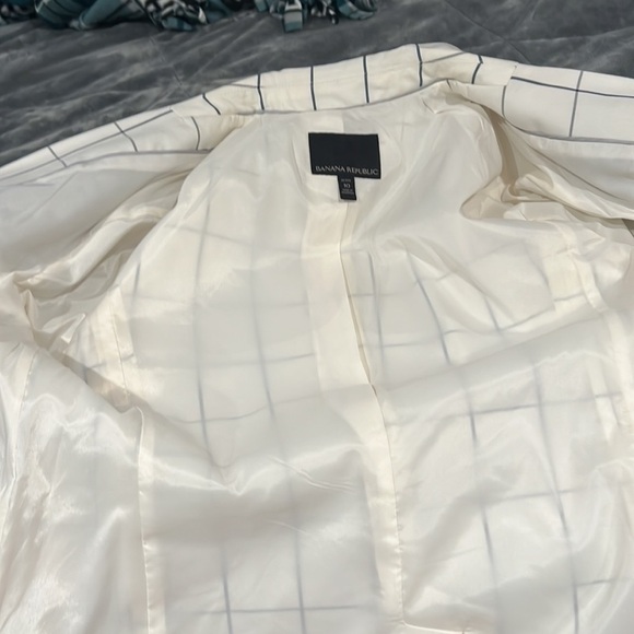 Banana Republic Dress Suit - Picture 7 of 12